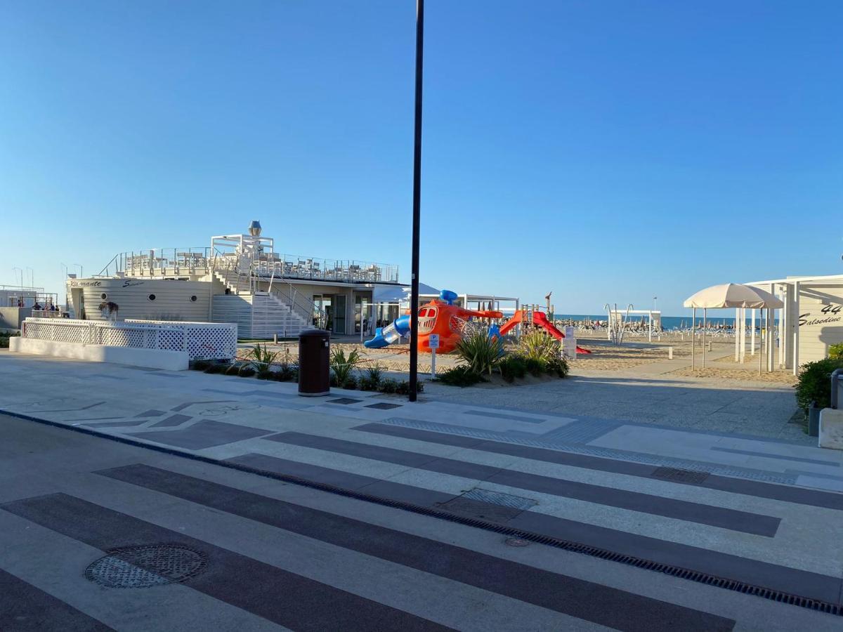 Вілла Casa Vicino Al Mare Ріміні Екстер'єр фото